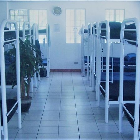 Luneta Dormitory - Hostel Manila Exterior photo